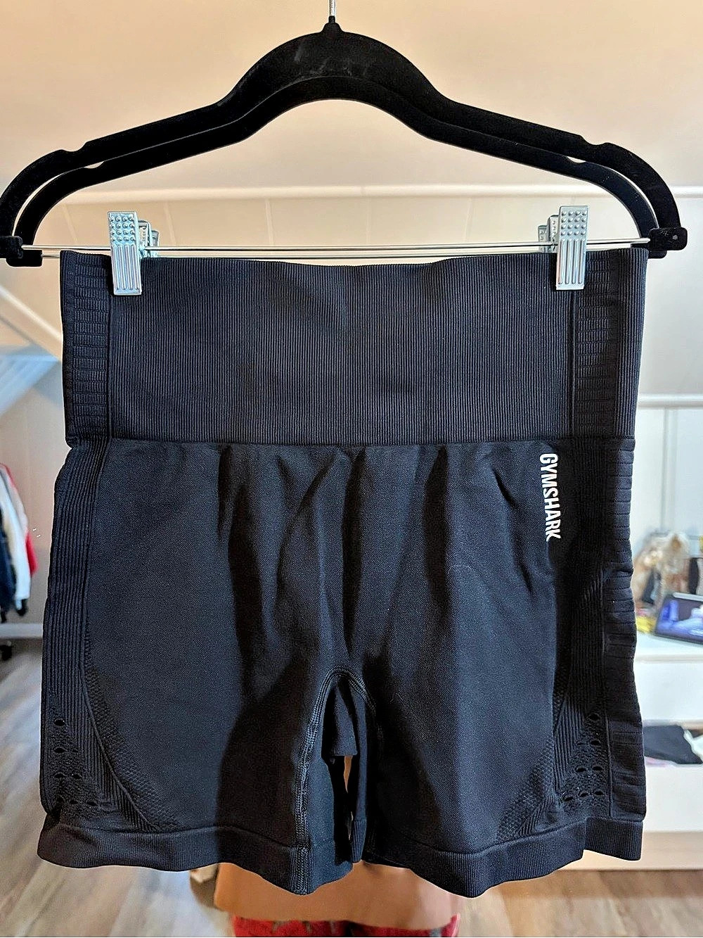 Gymshark Energy+ Seamless Shorts Athletic Shorts in Black Size Large